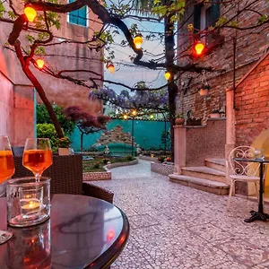  Hotel Casa Boccassini Italy
