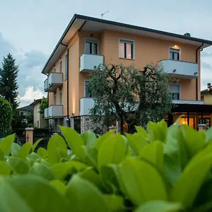 Fiordaliso ** Sirmione