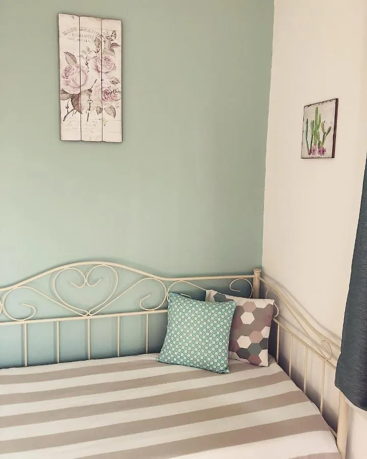 Bed And Breakfast Da Beatrice Sirmione Italy