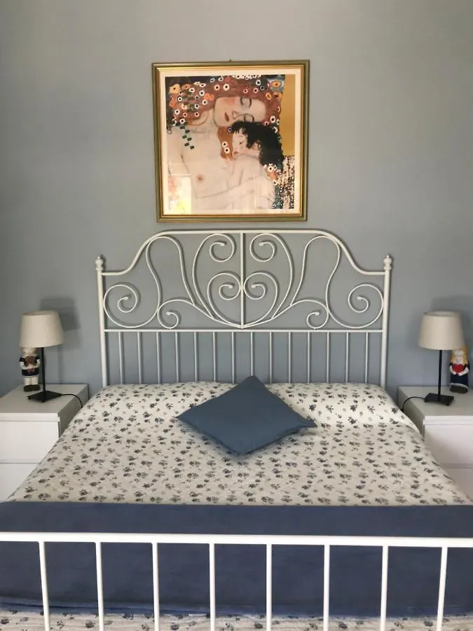 Bed & Breakfast Bed And Breakfast Da Beatrice Sirmione