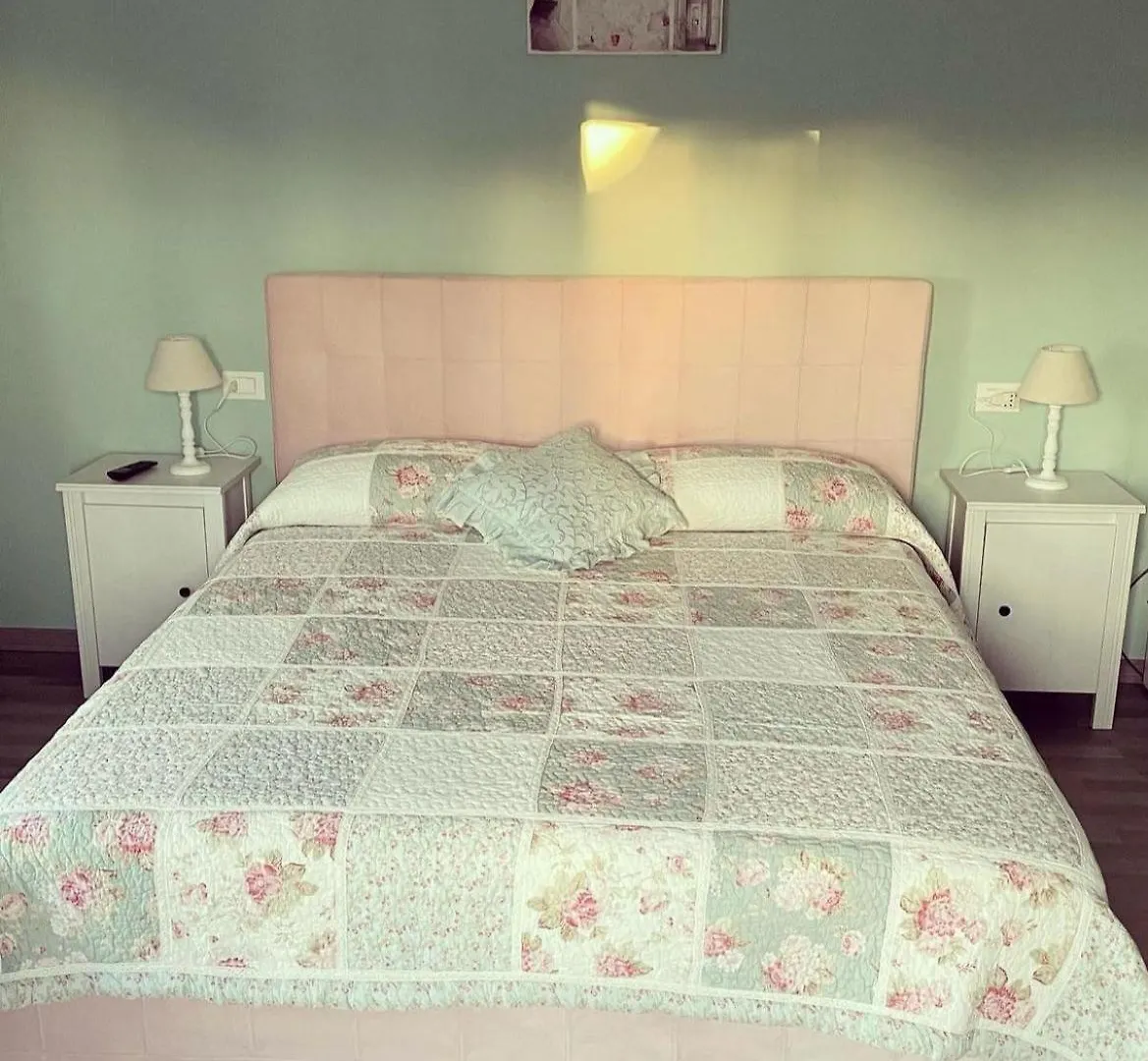 *** Bed & Breakfast Bed And Breakfast Da Beatrice Sirmione Italy