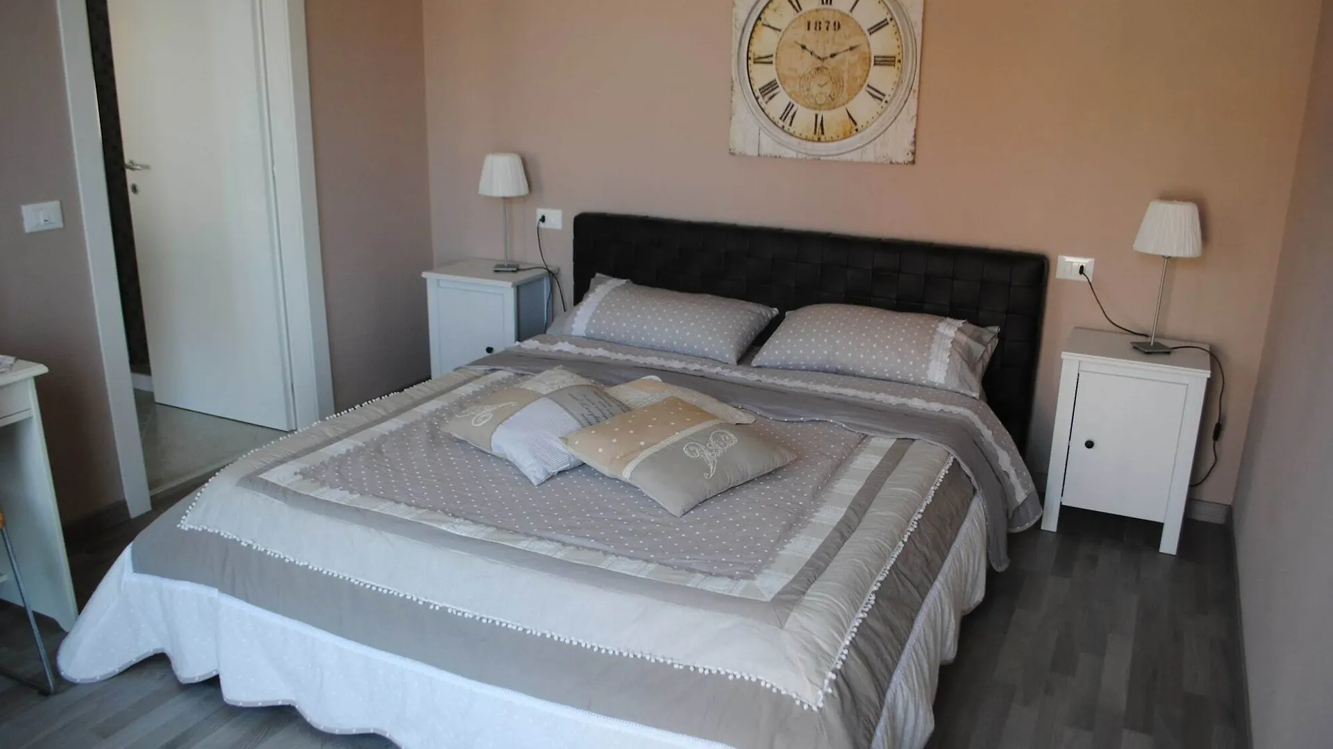 Bed And Breakfast Da Beatrice Sirmione Bed & Breakfast