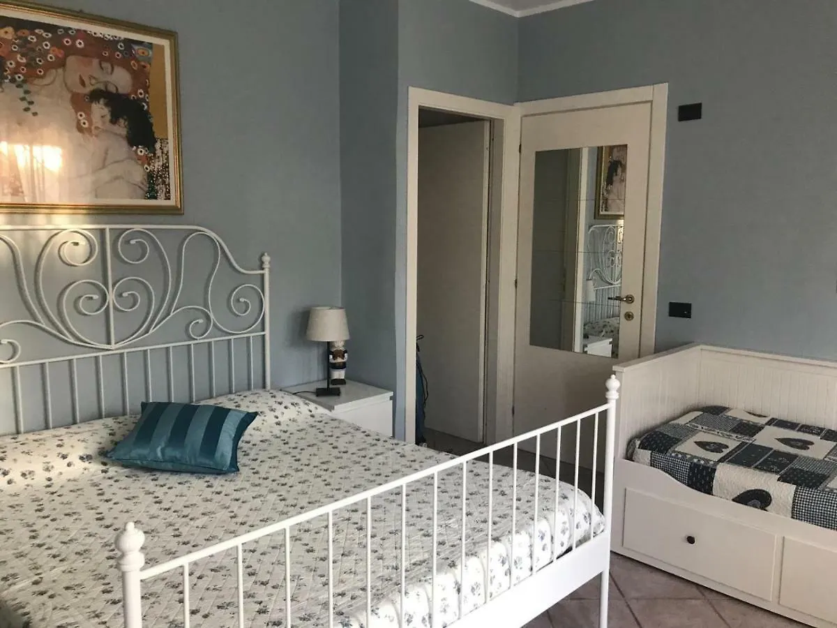 *** Bed & Breakfast Bed And Breakfast Da Beatrice Sirmione Italy
